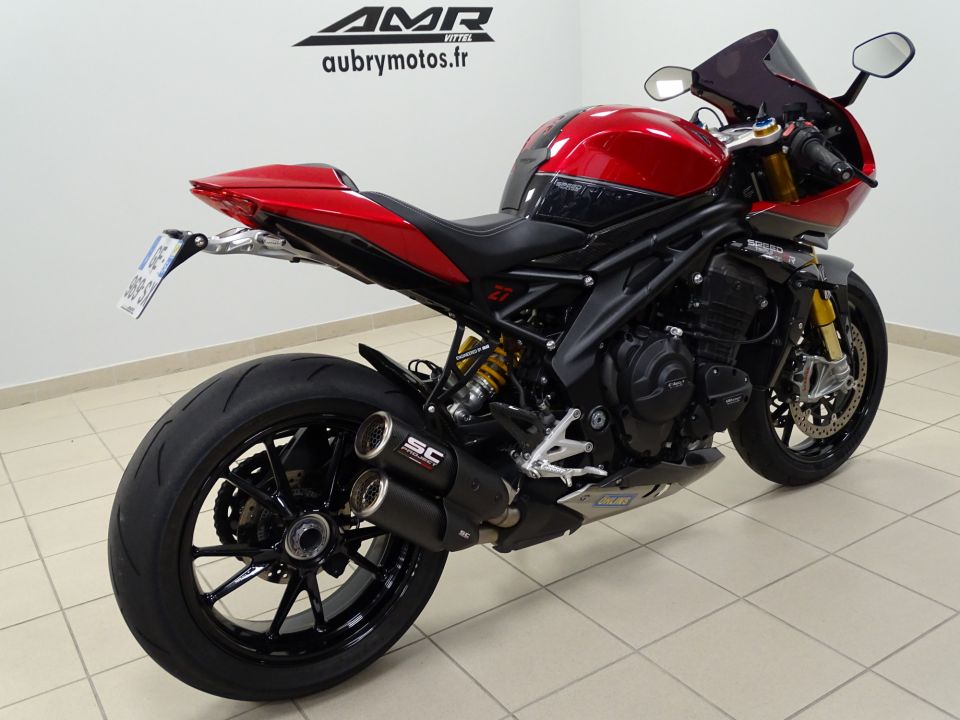 TRIUMPH SPEED TRIPLE 1200 RR 4