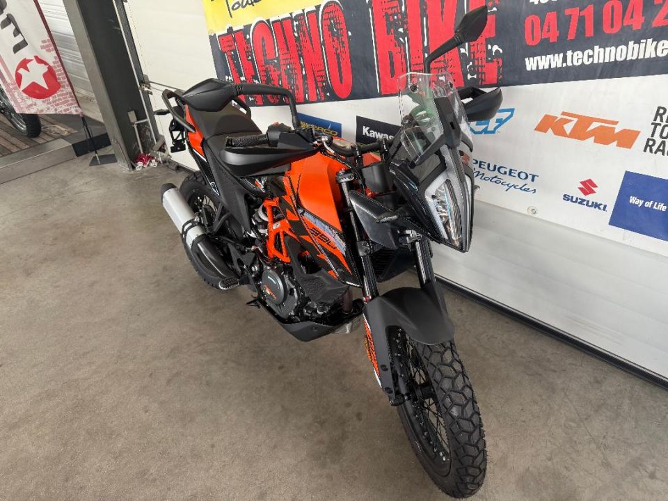 KTM 390 ADVENTURE 4