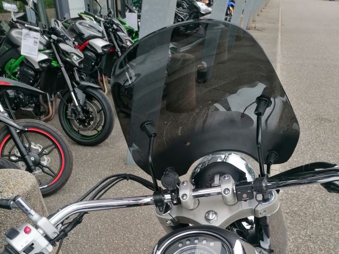 SUZUKI INTRUDER 1500 4