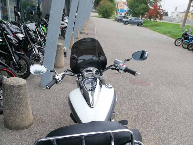 SUZUKI INTRUDER 1500 4
