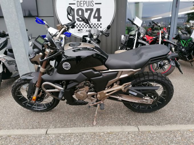 ZONTES 125 SCRAMBLER X 4