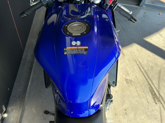 YAMAHA R7 35KW 4