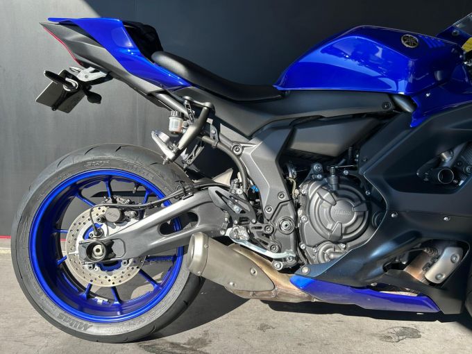 YAMAHA R7 35KW 4