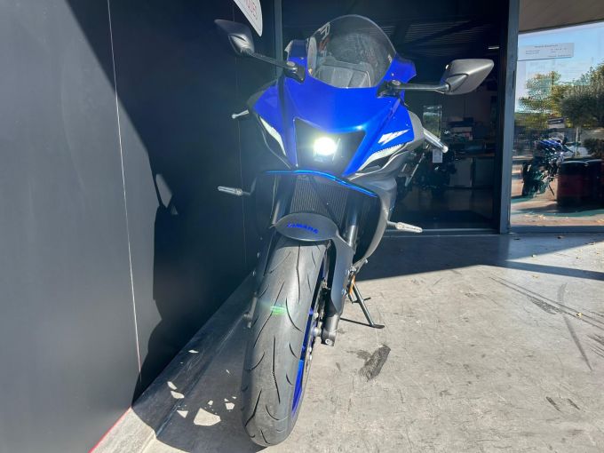 YAMAHA R7 35KW 4