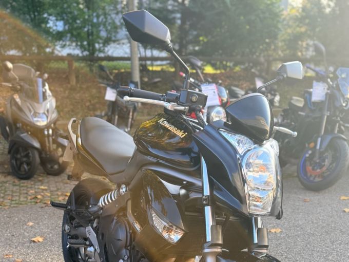 KAWASAKI ER-6 (47.5CV) 4