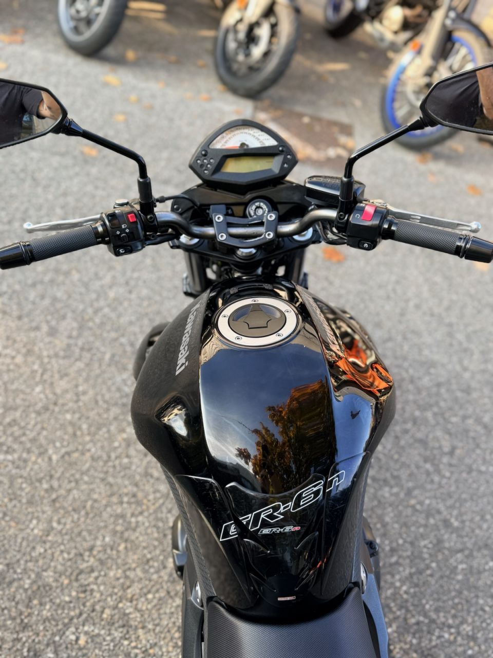 KAWASAKI ER-6 (47.5CV) 4