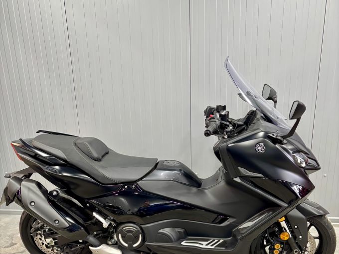 YAMAHA XP T-MAX 560 TECH MAX 4