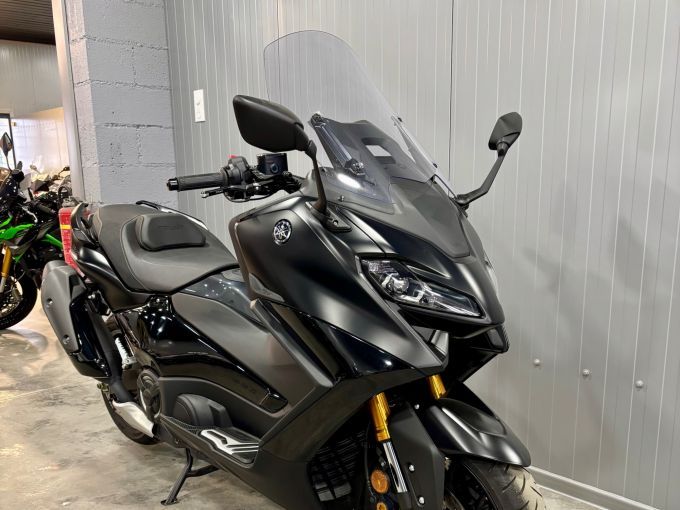YAMAHA XP T-MAX 560 TECH MAX 4