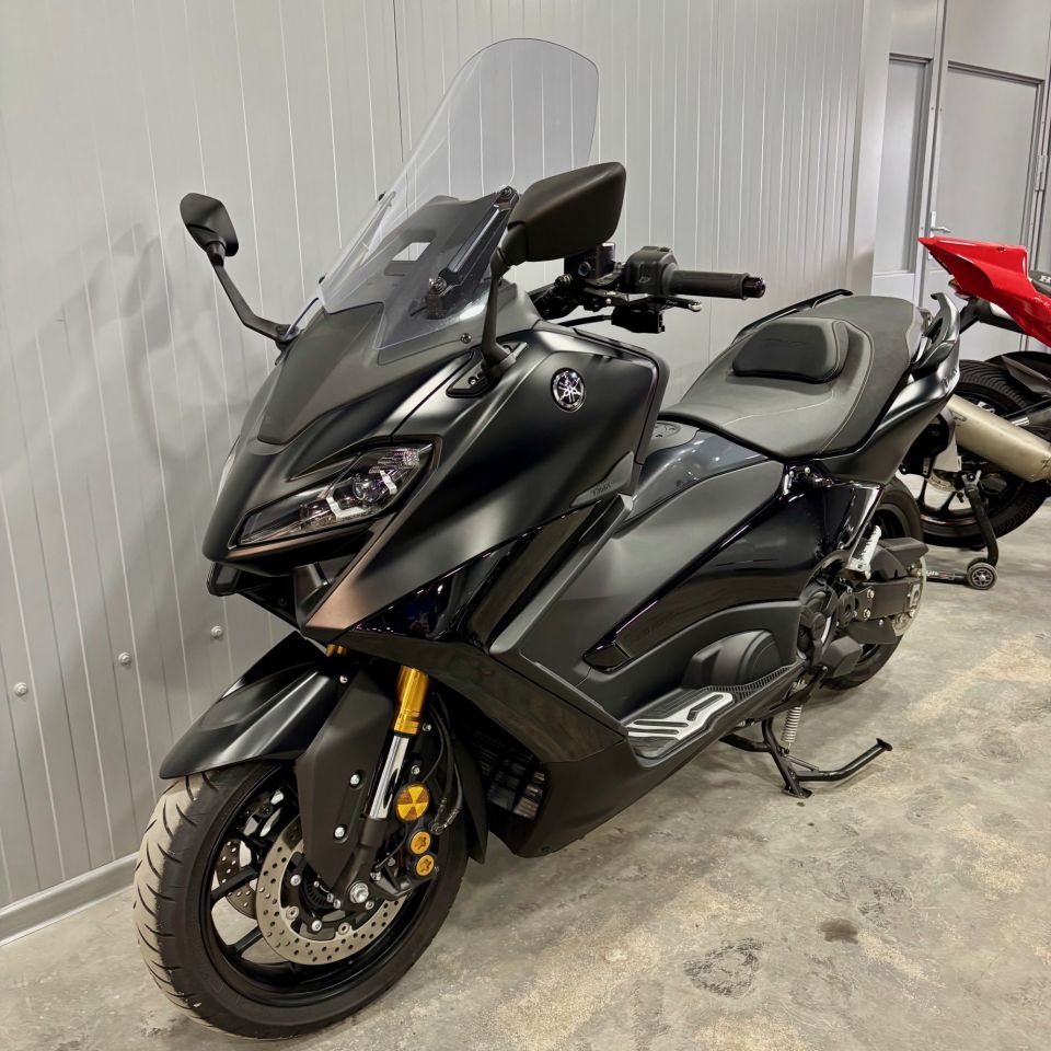 YAMAHA XP T-MAX 560 TECH MAX 4