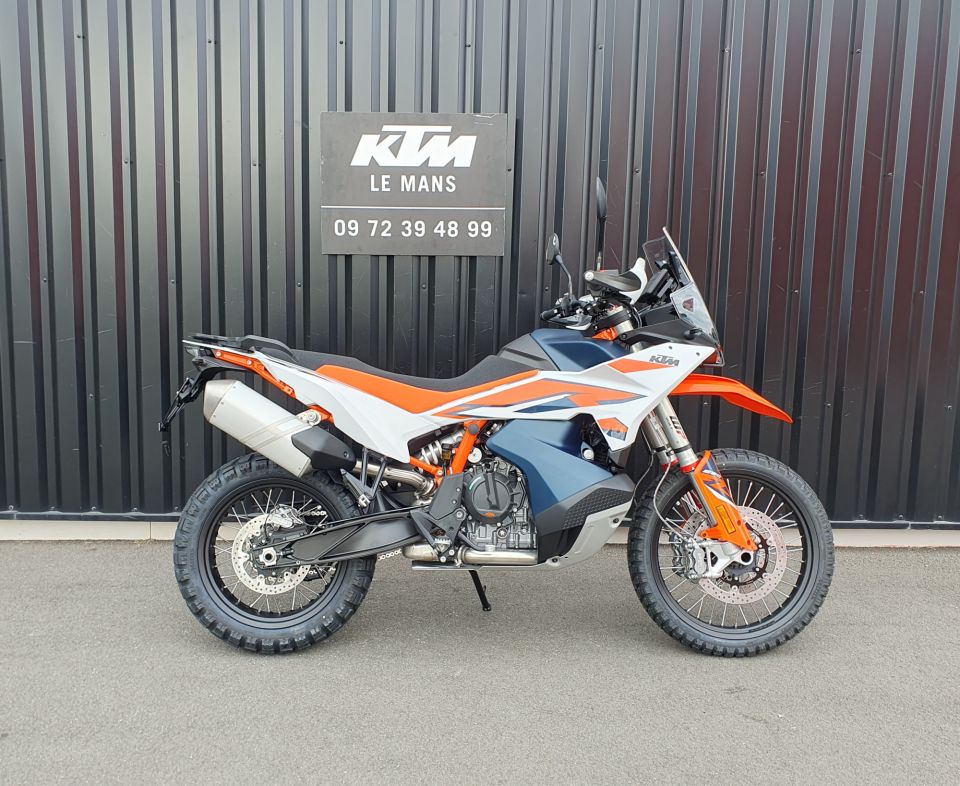 KTM 890 ADVENTURE R 4
