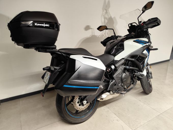 KAWASAKI VERSYS 650 4