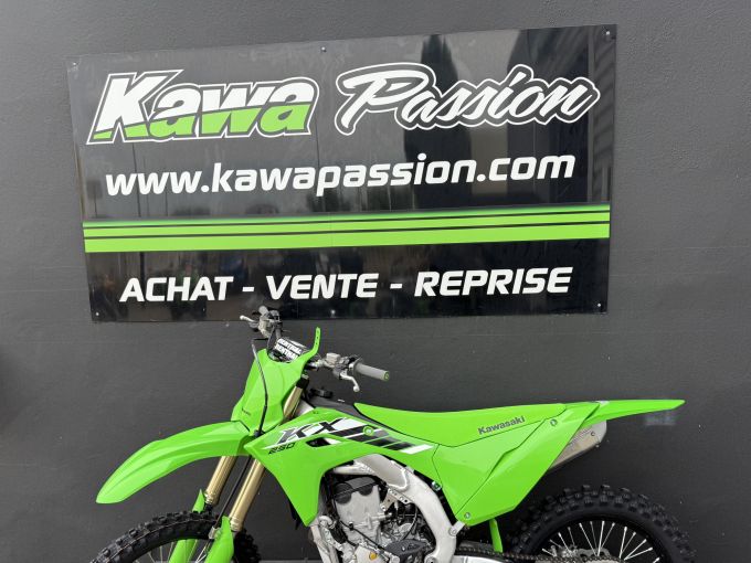 KAWASAKI KX250F CROSS 4