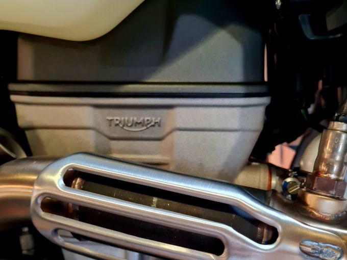 TRIUMPH TF 250-E 4
