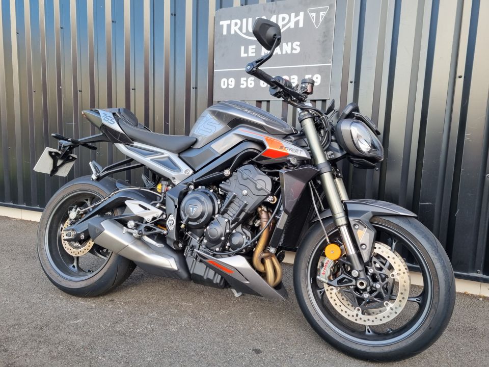 TRIUMPH STREET TRIPLE 765 RS 4