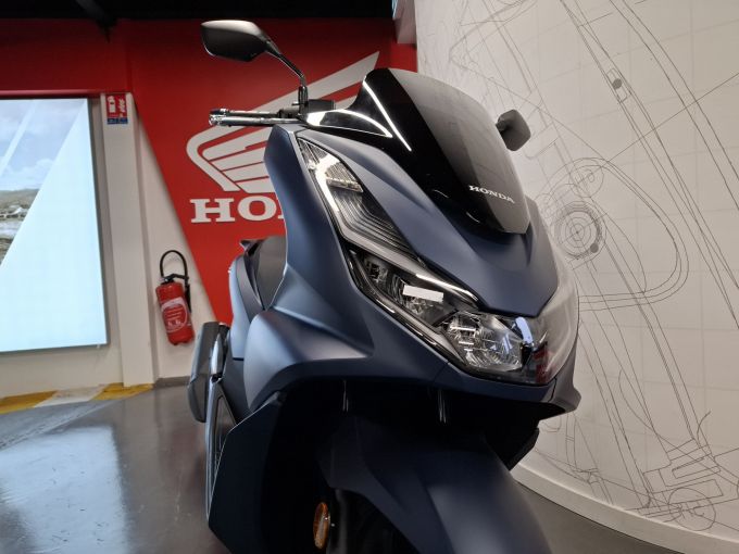 HONDA PCX 125 4