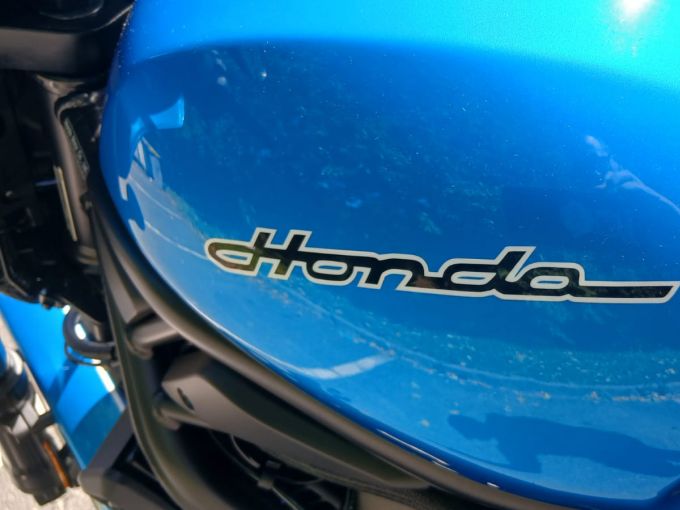 HONDA CMX 1100 REBEL 4