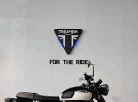 TRIUMPH BONNEVILLE T120 - 2025