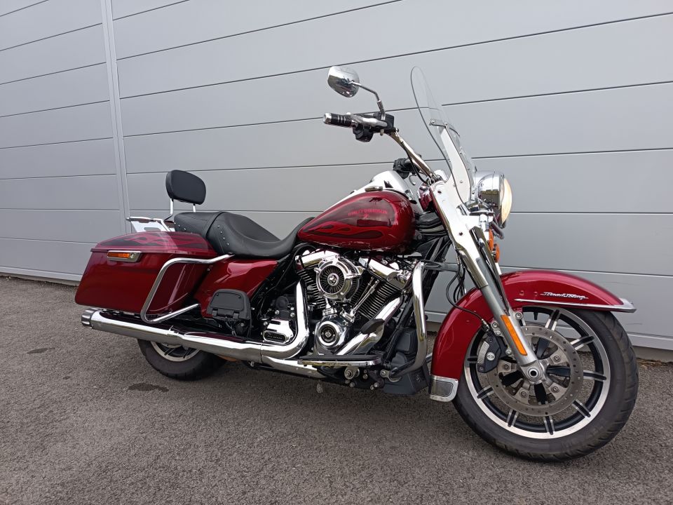 HARLEY-DAVIDSON TOURING ROAD KING 1745 4