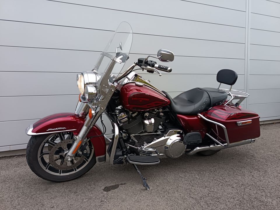 HARLEY-DAVIDSON TOURING ROAD KING 1745 4