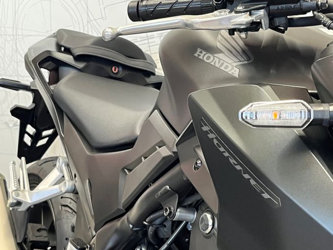 HONDA CB 500 Hornet 4