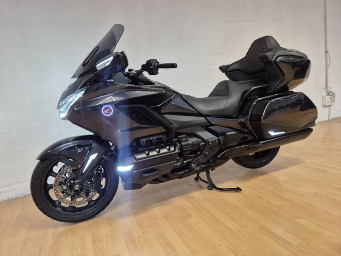 HONDA GL 1800 GOLDWING DCT 4