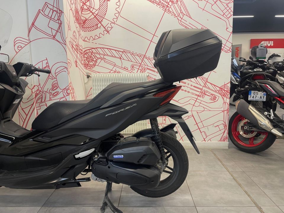HONDA NSS FORZA 125 4