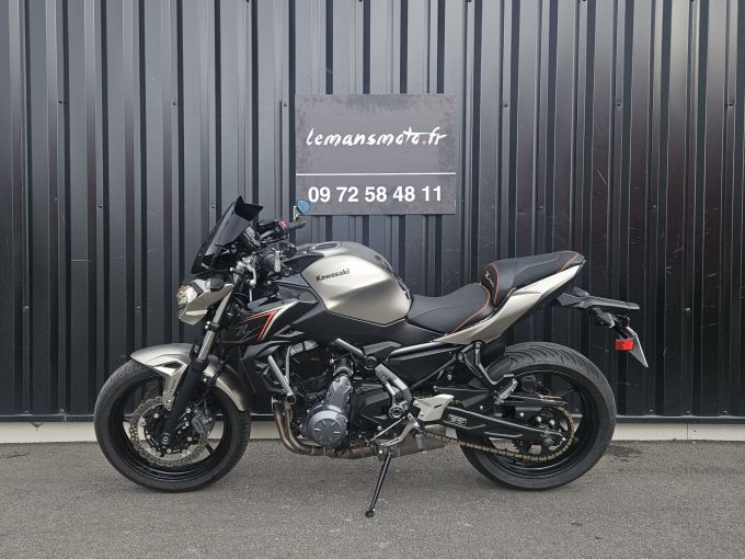 KAWASAKI Z 650 (47.5CV) 4