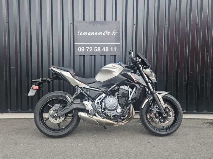 KAWASAKI Z 650 (47.5CV) 4