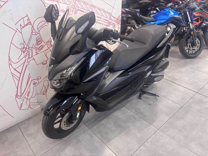 HONDA NSS FORZA  125AD 4
