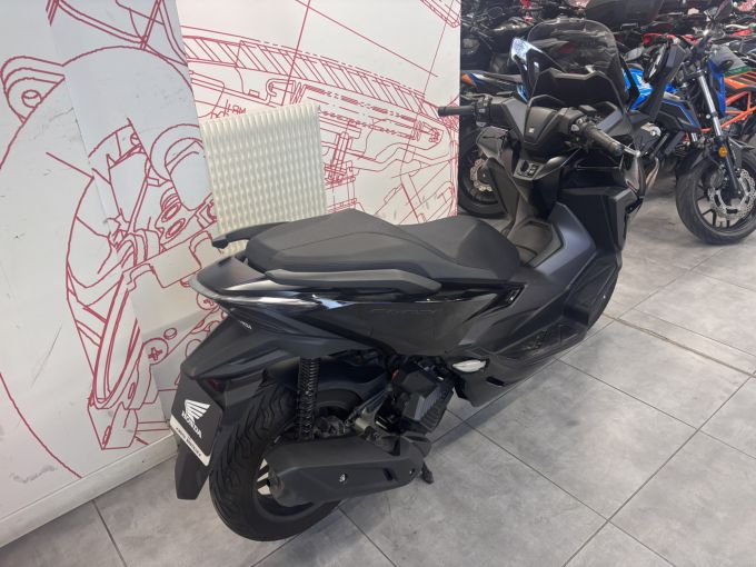 HONDA NSS FORZA  125AD 4