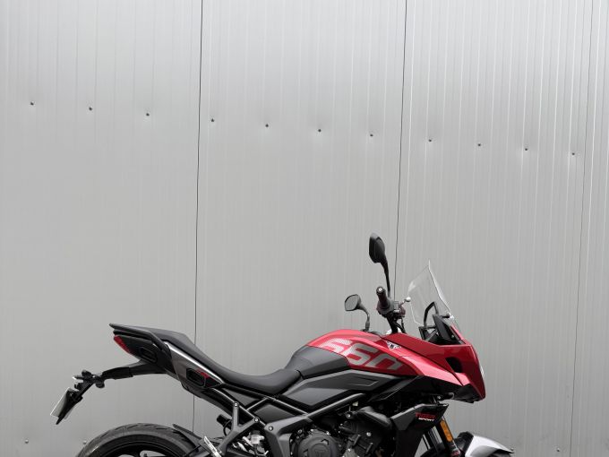 TRIUMPH TIGER SPORT 660 4