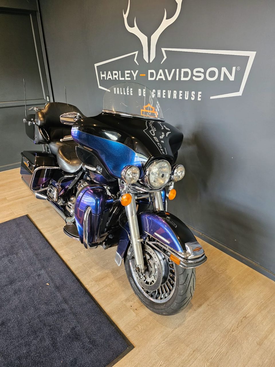 HARLEY-DAVIDSON TOURING ELECTRA GLIDE 1690 CLASSIC 4