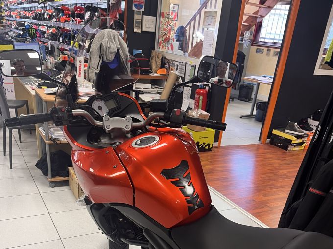 KAWASAKI VERSYS 650 4