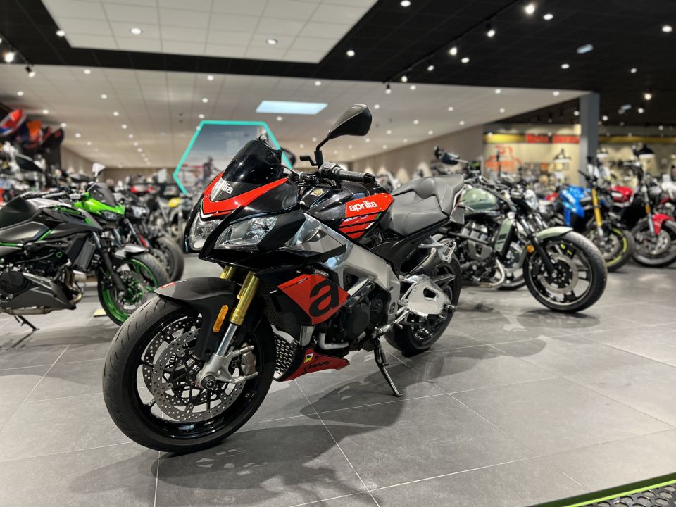 APRILIA TUONO 1100  V4 RR 4