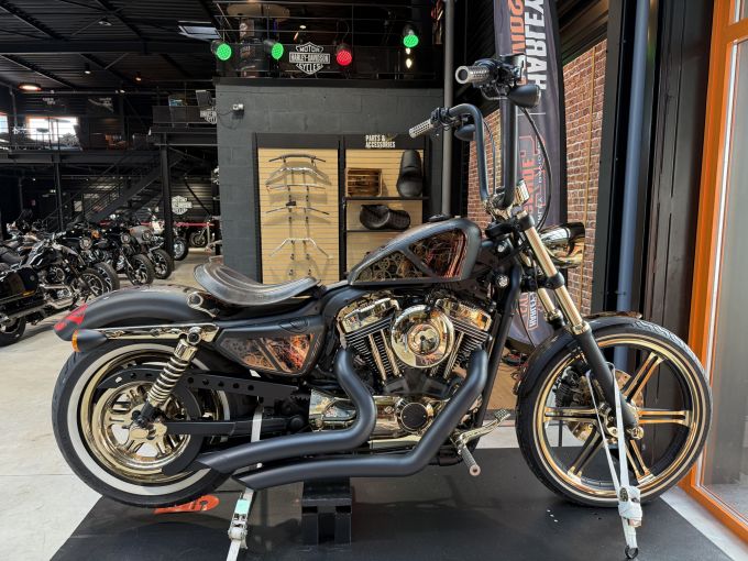HARLEY-DAVIDSON SPORTSTER SEVENTY-TWO 1200 4