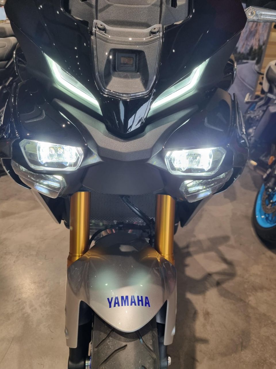YAMAHA TRACER 9 GT+ Y-AMT 4
