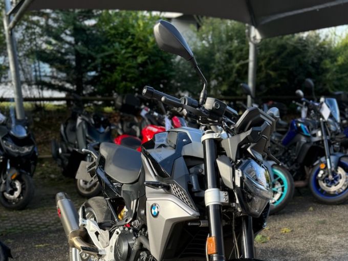BMW F900R 4
