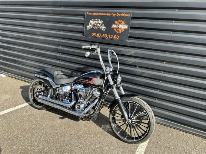 HARLEY-DAVIDSON SOFTAIL BREAKOUT 1923 4