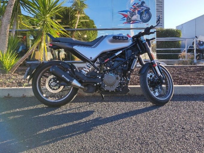 HUSQVARNA VITPILEN 401 4