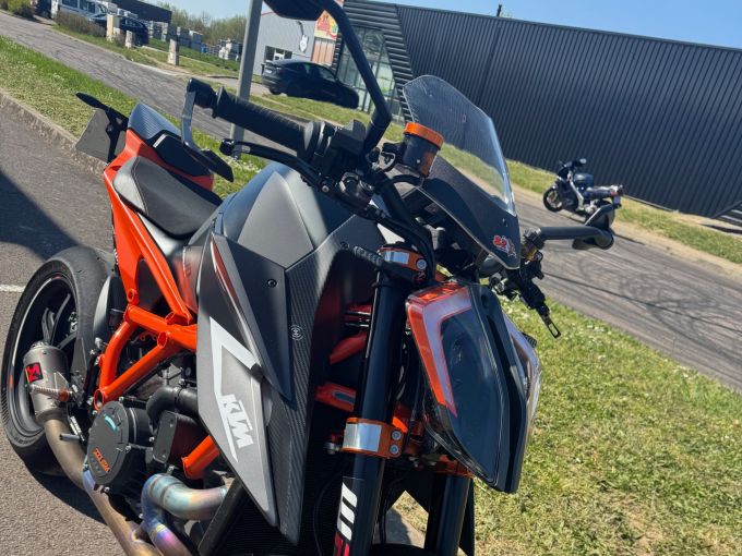 KTM 1290 SUPER DUKE RR 4