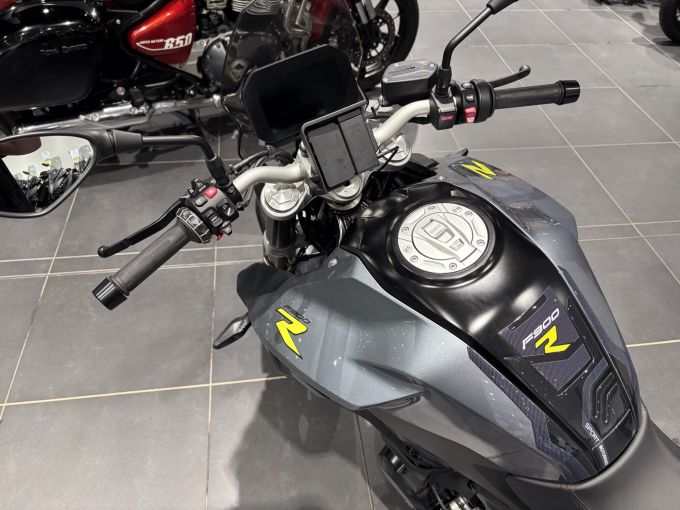 BMW F 900 R 4