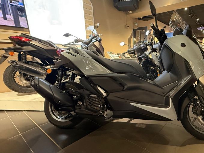 YAMAHA X-MAX 125 TECH MAX 4