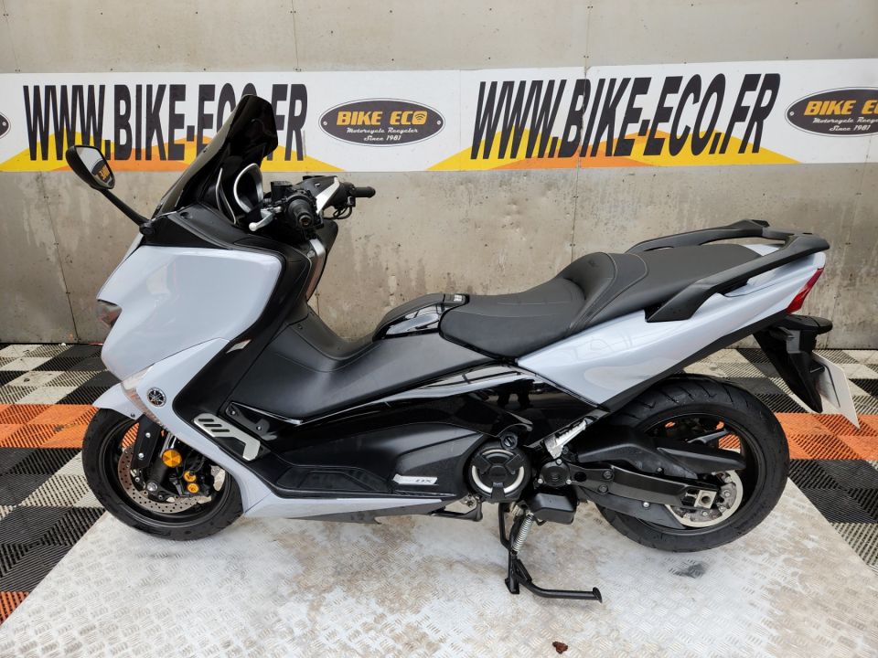 YAMAHA XP T-MAX 530 DX 4