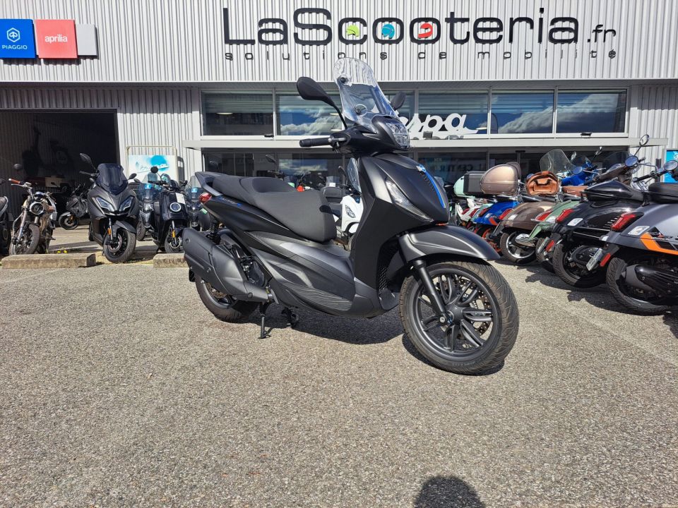 PIAGGIO BEVERLY 400 4