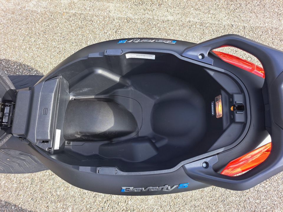 PIAGGIO BEVERLY 400 4