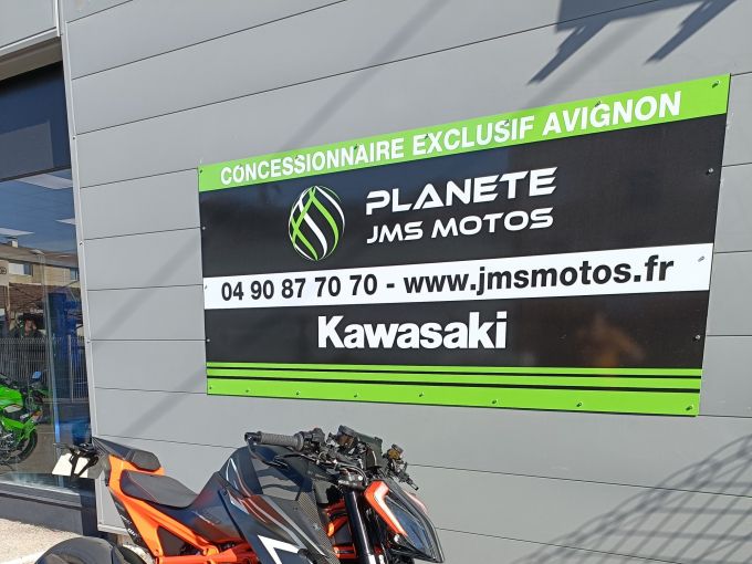 KTM SUPER DUKE 1290 RR 1705 kms 1ER MAIN  POT AKRAPOVIC 4