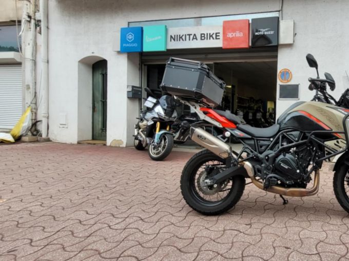 BENELLI TRK  702  X 4