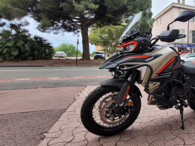 BENELLI TRK  702  X 4