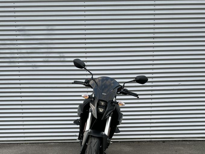 SUZUKI GSX-8S 4