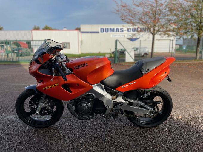 YAMAHA SZR 4